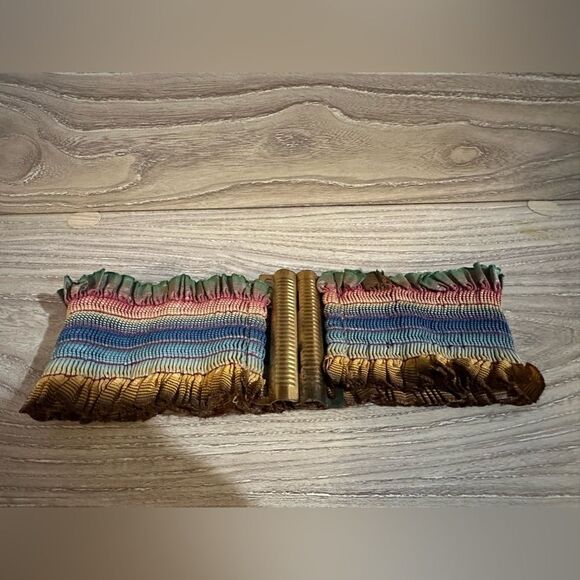Vintage stretch fabric belt with metal clasp - Picture 1 of 5